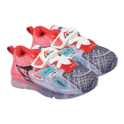 Tiny-3-kids-spoert-1 (3)