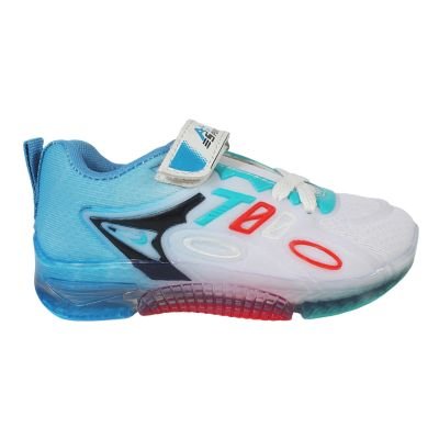 Tiny-3-kids-spoert-2