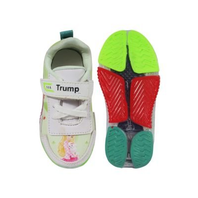 Tiny-16-kids-spoert-4