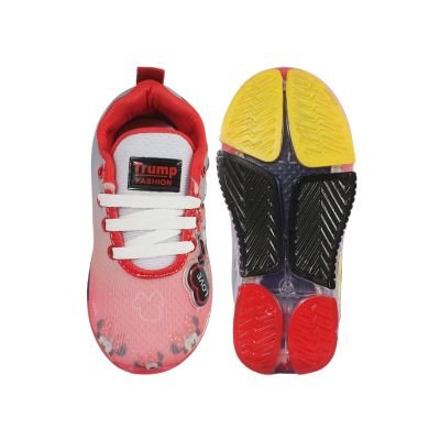 Tiny-8-kids-spoert-8